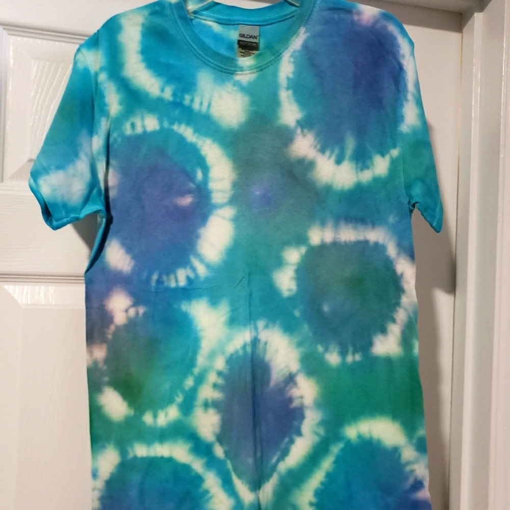 New custom tye dye tshirt